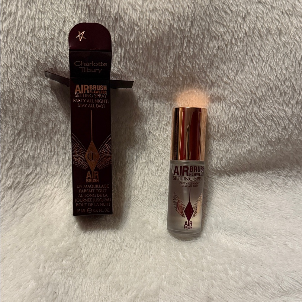 Charlotte Tilbury Airbrush Setting Spray - Gold and Burgundy